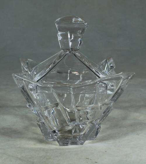 Trinket bowl with lid