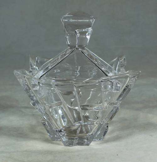 Trinket bowl with lid