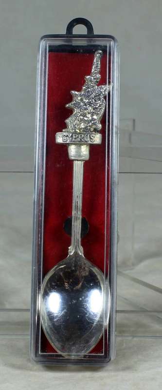 Souvenir spoon - Cyprus in a box