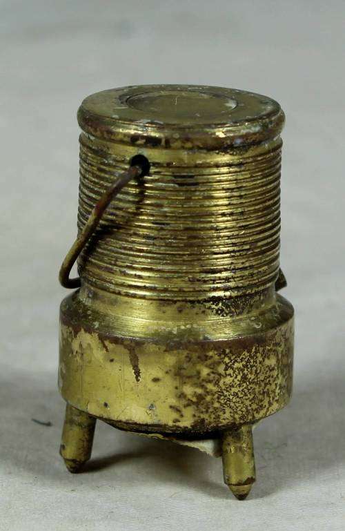 Miniature handcrafted brass temptations heater
