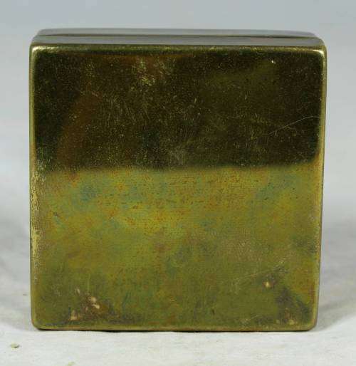 SMALL BRASS TRINKET BOX (CLASSY)-BID NOW!!!