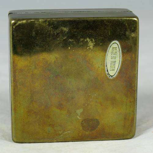 SMALL BRASS TRINKET BOX (CLASSY)-BID NOW!!!
