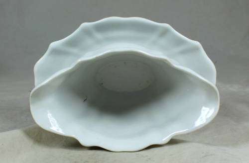 Gravy boat