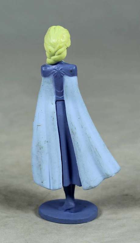 Disney's small figurine - Elsa from the movie Frozen