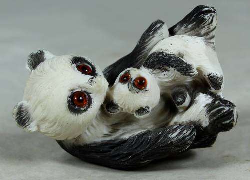Mother & baby panda with beads for eyes