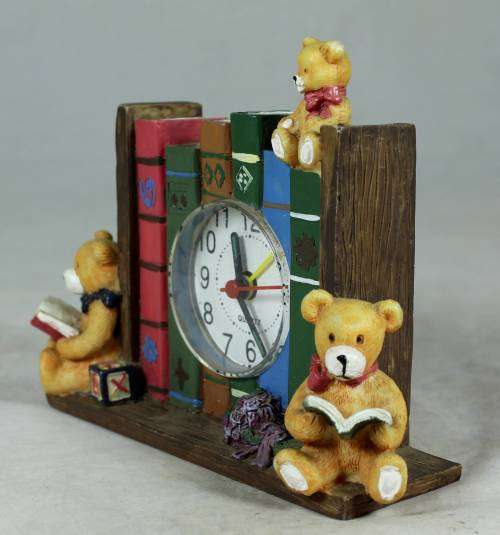 BEARS AND BOOKS CLOCK (WOW AND IT STILL WORKS) -BID NOW!!