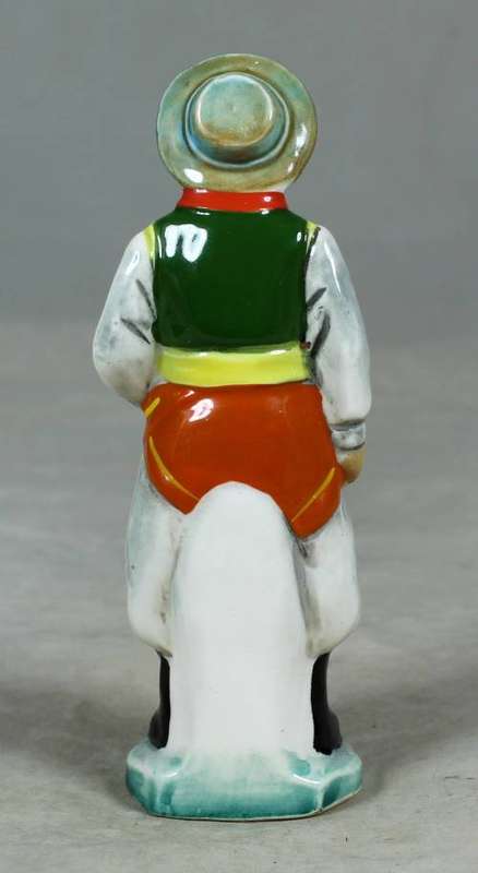 Vintage porcelain figurine (marked foreign) man dressed in traditional clothes #70