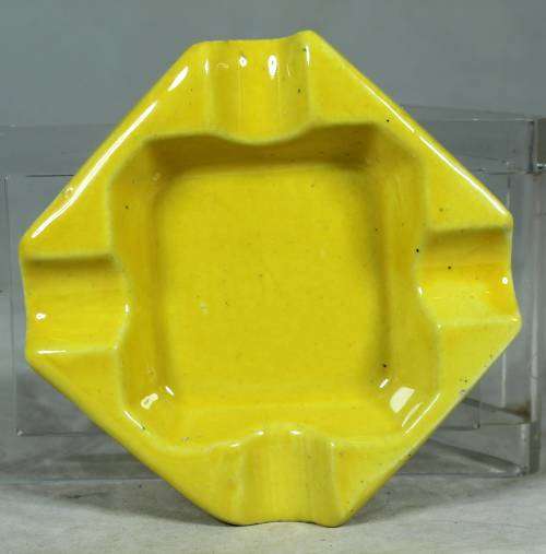 LOVELY LIN WARE ASHTRAY -BID NOW!!