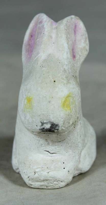 Small molded rabbit