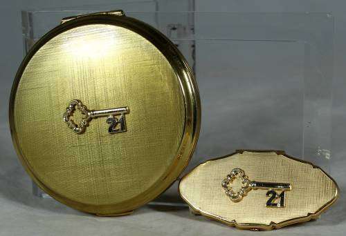 Stratton 21st key compact set in a box