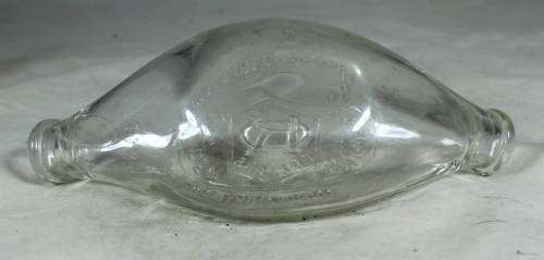BAZAAR GLASS VINTAGE BABY BOTTLE -BID NOW!!!