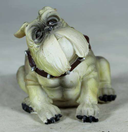 Molded sitting bulldog