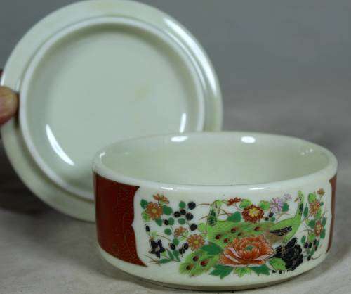 Satsuma Japan pill holder