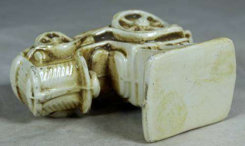 Capodimante porcelain carriage