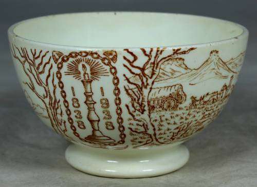 DE SPHINX MAASTRACHT COMMERATIVE VOORTREKKER MONUMENT BOWL-BID NOW