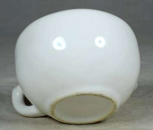 Vintage feeding cup