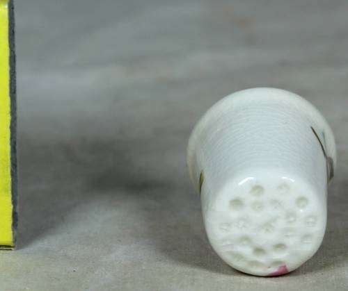 LOVELY PORCELAIN THIMBLE (PINK FLOWERS)-BID NOW!