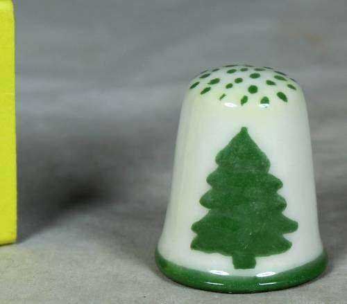 Porcelain thimble - Christmas tree