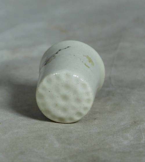 LOVELY PORCELAIN THIMBLE (PINK & GREEN LEAVES) BID NOW!!!