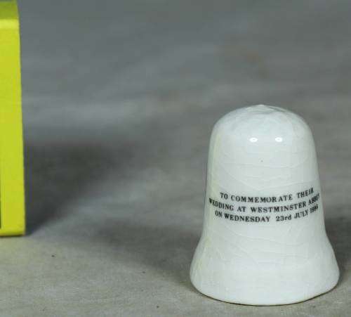 THIMBLE-BONE CHINA (ANDREW&FERGIE`S WEDDING DAY 23/7/1986)