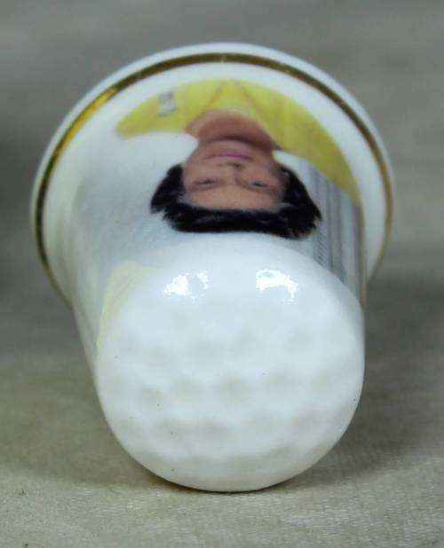 THIMBLE-TO COMMEMORATE THE 60TH BIRTHDAY OF HER MAJESTY QUEEN ELIZABETH 21/4/1986