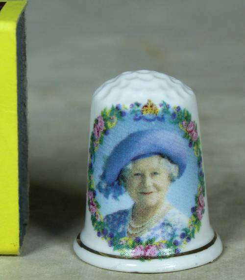 THIMBLE-TO COMMEMORATE THE 100TH BIRTHDAY OF HER MAJESTY QUEEN ELIZABETH THE QUEEN MOTHER