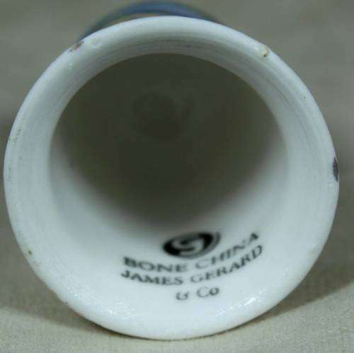 THIMBLE-TO COMMEMORATE THE 100TH BIRTHDAY OF HER MAJESTY QUEEN ELIZABETH THE QUEEN MOTHER