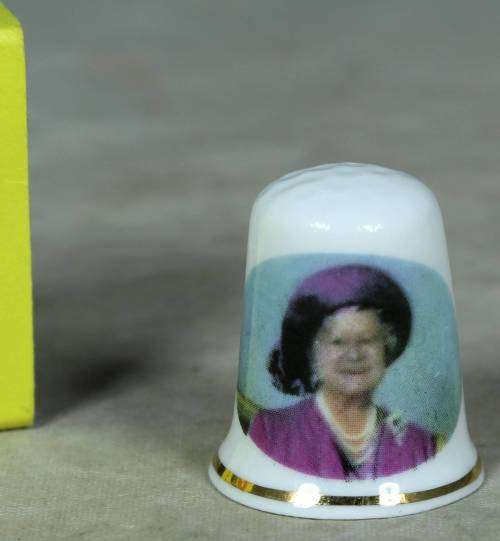 THIMBLE-HER MAJESTY QUEEN ELIZABETH THE QUEEN MOTHER ON HER 85TH BIRTHDAY
