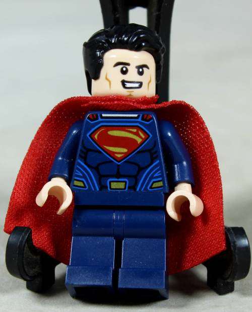 MINIATURE LEGO FIGURINE-SUPERMAN BID NOW!