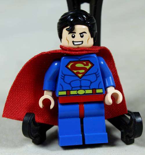 MINIATURE LEGO FIGURINE-SUPERMAN BID NOW!