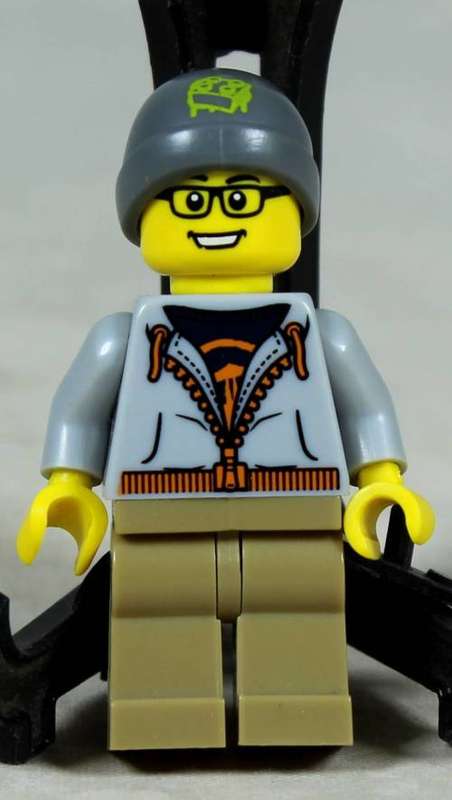 Miniature Lego figurine - Street skater