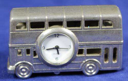 Hachette clock with booklet - London Bus