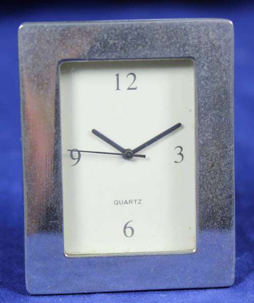 Hachette clock with booklet - Photo frame