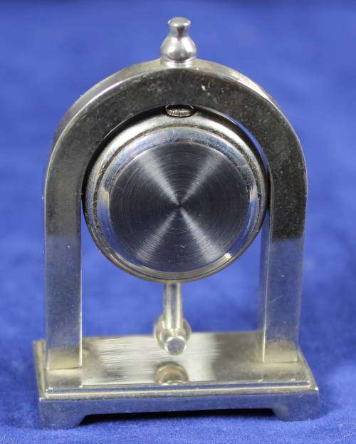 Hachette clock with booklet - Swinging pendulum