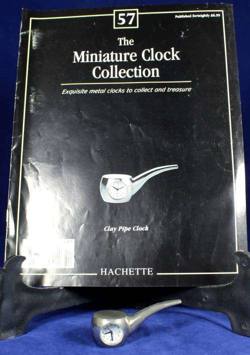 Hachette clock with booklet - Clay pipe