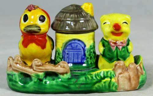 Animal farm condiment set