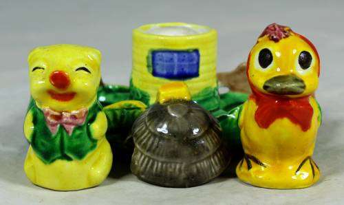 Animal farm condiment set