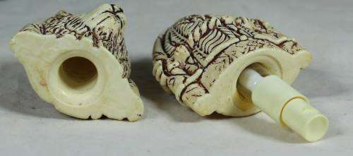 Lion perfume holder
