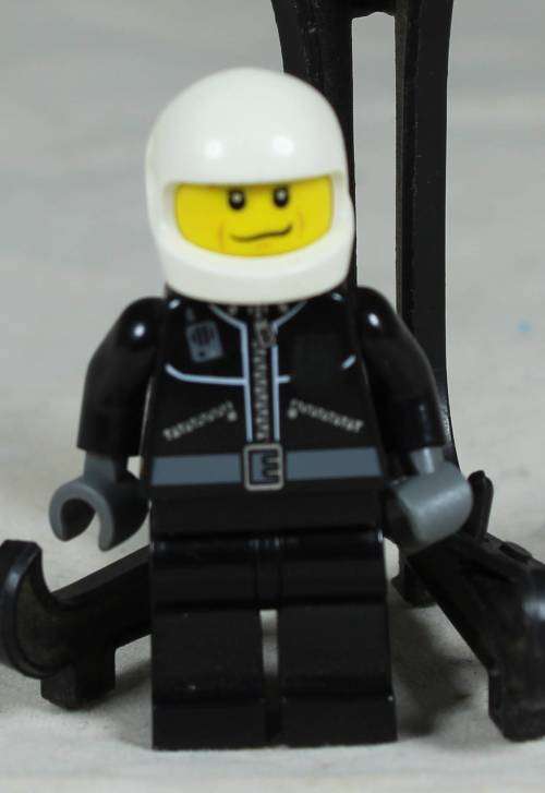 Lego mini figurine - Policeman with a white helmet (CTY0242)