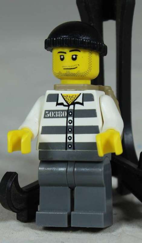 Lego mini figurine - Police jail prisoner 50380 with a backpack