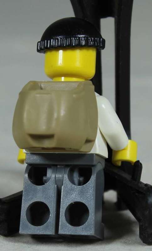 Lego mini figurine - Police jail prisoner 50380 with a backpack
