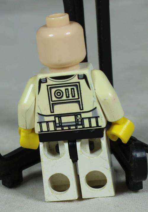 LEGO MINI FIGURINE-CLONE TROOPER(STAR WARS CLONE WARS SW0286)BID NOW!!