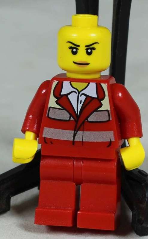 LEGO MINI FIGURINE-FEMALE PARAMEDIC(AMBULANCE CTY0271)BID NOW!!