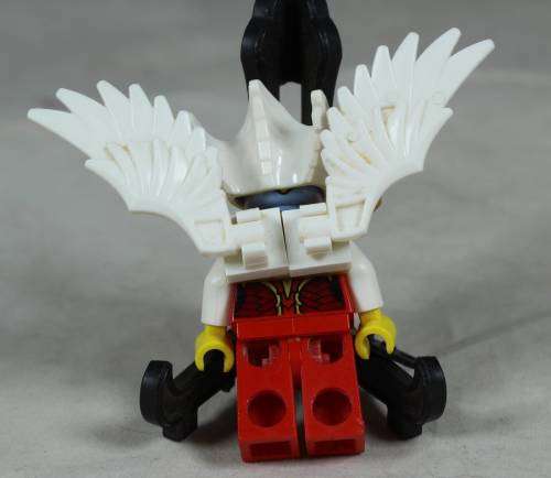 LEGO MINI FIGURINE-ERIS(FIRE CHI LEGENDS OF CHIMA LOC098)BID NOW!!