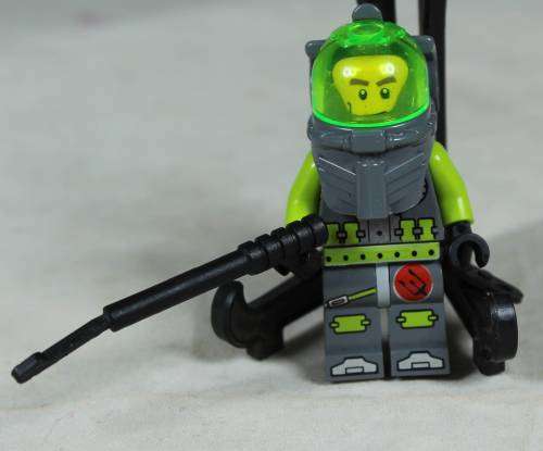Lego mini figurine - Axel with spear gun (Atlantis diver 1 ATL001)