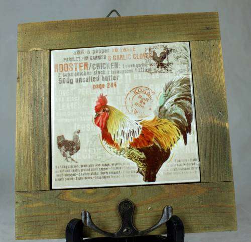 Key holders set with a chicken motif