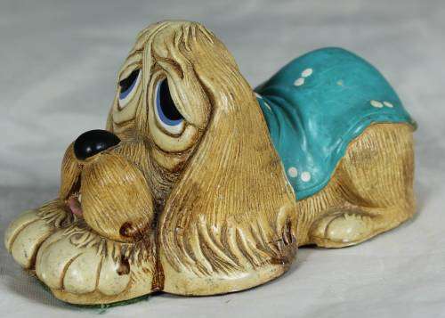 Pendelfin hand painted stoneware - very sad looking pooch