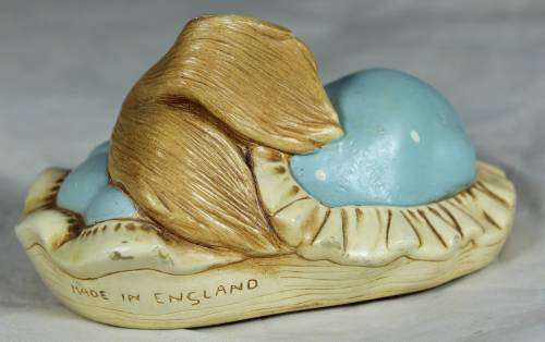 Pendelfin hand painted stoneware rabbit - Snuggles having a nap