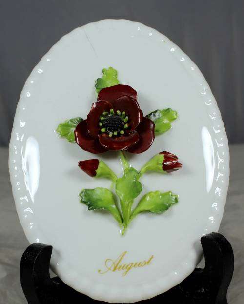 vintage Coalport wall plate in a box - made in England - August