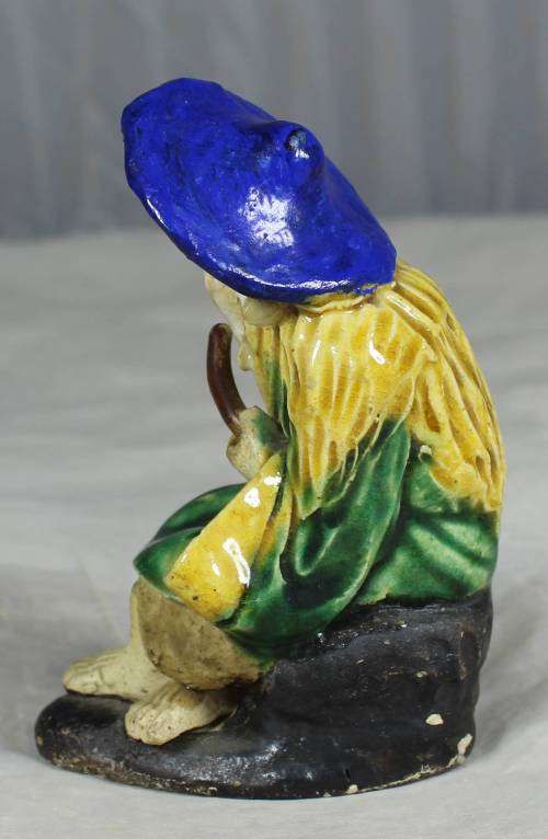 MUD MAN REFLECTING (EXTRA ORDINARY CRAFTSMANSHIP AND A MUST HAVE)-BID NOW!!